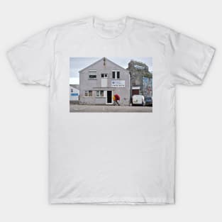 Leaving the ferry - Mallaig, Highlands of Scotland T-Shirt